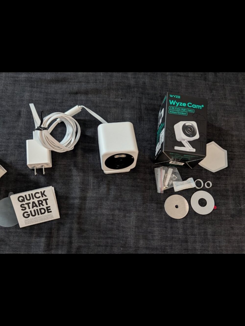 Wyze Cam v4 2.5K HD Smart Home Security Camera (White)